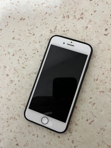 iphone: IPhone 8, 64 ГБ, Серебристый, Отпечаток пальца