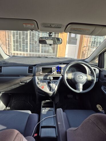 Toyota: Toyota WISH: 2003 г., 1.8 л, Автомат, Бензин, Универсал — 9