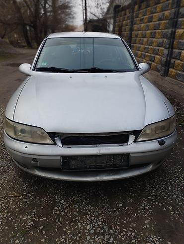 Другие автомобили: Продаётся Опель вектра серебристого цвета, Опель вектра в хорошем — 1