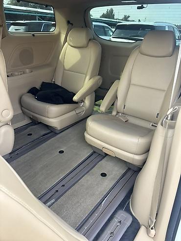 купить машину из кореи: Kia Carnival: 2020 г., 2.2 л, Автомат, Дизель, Минивэн — 8
