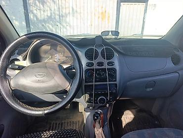 арзан матиз 1: Daewoo Matiz: 2002 г., 0.8 л, Кол менен иштөөчү, Бензин, Хетчбек — 5