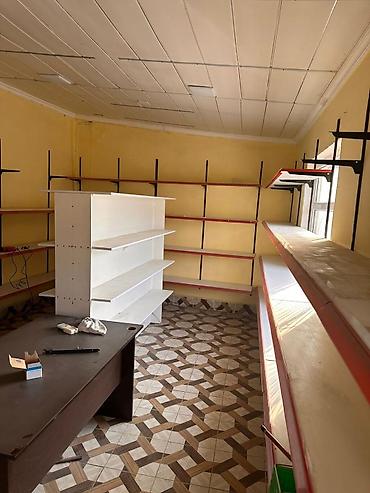 Digər biznes avadanlığı: Magazanin vitrinleri satilir, tek bir divari 6 metredir, 24 kv — 1
