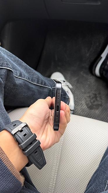 iphone ekran sekilleri: IPhone 15 — 2