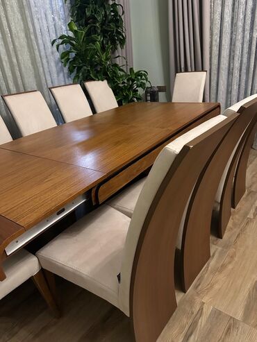 Masa və oturacaq dəstləri: Qonaq otağı üçün, Açılan, Dördbucaq masa, 12 stul — 10