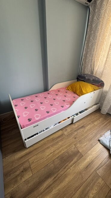 кровать полуторки: Керебет, Колдонулган, Кыздар үчүн, Балдар үчүн, Матрас, ДСП, Өзү алып кетүү