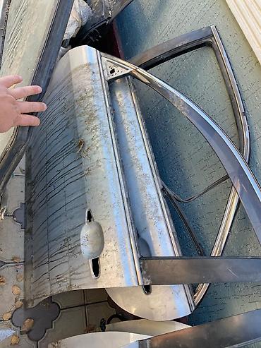 Двери и комплектующие: Продаю капот, двери на степ, стрим, эстима витс фит камри ниссан — 9