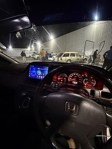 ветровик на 210: Honda Odyssey: 2000 г., 2.3 л, Автомат, Газ, Универсал — 8