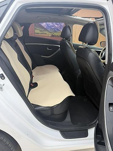 hunday salaris: Hyundai i30: 2016 г., 1.6 л, Автомат, Бензин, Хэтчбэк — 6