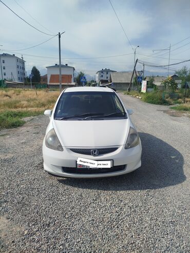 авто в рассрочку без банка без первоначального взноса в бишкеке: Honda Fit: 2001 г., 1.3 л, Автомат, Бензин, Хэтчбэк