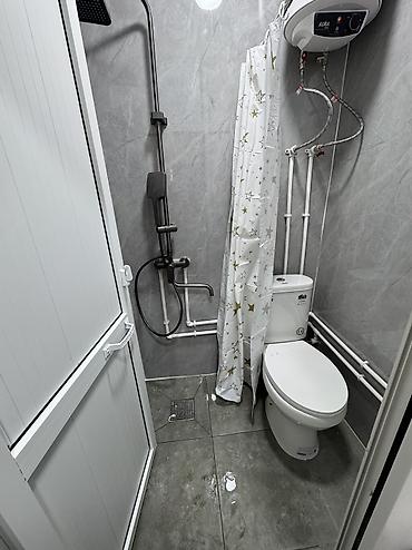 квартира в аренду на сутки: Квартира берилет! 🏠 Дареги: Дордой рыногу, 15-көчө, "Восток" — 3