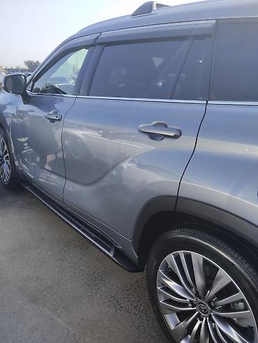 mazda premacy 2004: Toyota Highlander: 2020 г., Кроссовер — 1