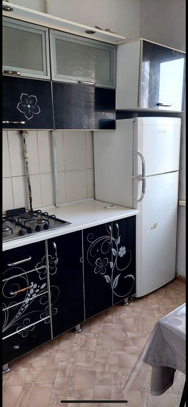 Продажа квартир: 2 комнаты, 50 м², 105 серия, 8 этаж, Старый ремонт