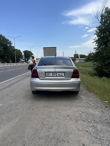 Opel: Opel Vectra: 2002 г., 2.2 л, Механика, Дизель, Хэтчбэк — 4