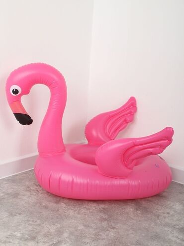 бассейн надувной б у: Продаю детский надувной круг. Розовый фламинго