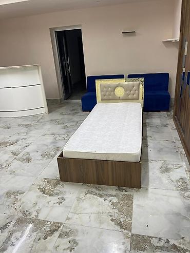 ev ucun dekor: İşlənmiş, Təknəfərlik çarpayı, Bazalı, Matras ilə, Siyirməsiz, Azərbaycan — 1