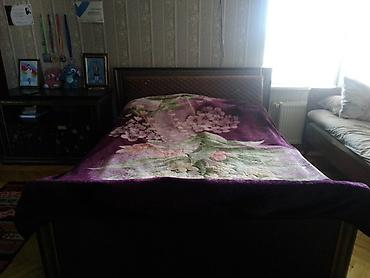taxta lambir: Iki nəfərik kravat işlənib matras təzə.50 manata satilir.
- — 2