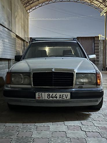 sprinter 4 4: Mercedes-Benz 190: 1989 г., 2 л, Механика, Бензин, Седан — 5