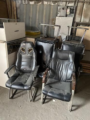 Игровые кресла: Игровое кресло, Б/у, Без колесиков, цвет - Черный, Экокожа — 13