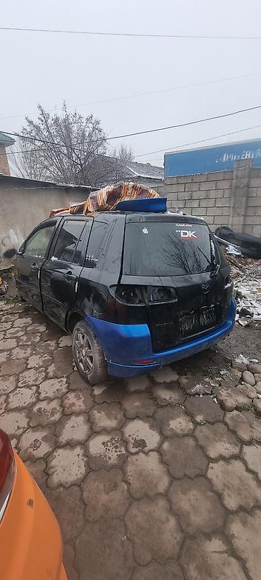 Другие детали кузова: Запчасти на Mazda Demio, 2003 г. Разбор автомобиля, в наличии — 1