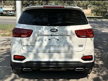Kia: Kia Sorento: 2018 г., 2.4 л, Автомат, Бензин, Кроссовер — 3