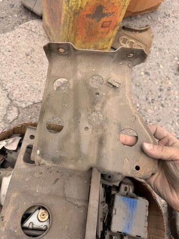 Другие автозапчасти: Запчасти для Mitsubishi space gear — 149