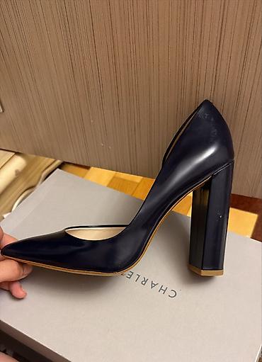 charles keith: ZARA razmer 36 - Model: klasik nasos (pump) tipli - Rəng: tünd göy — 1