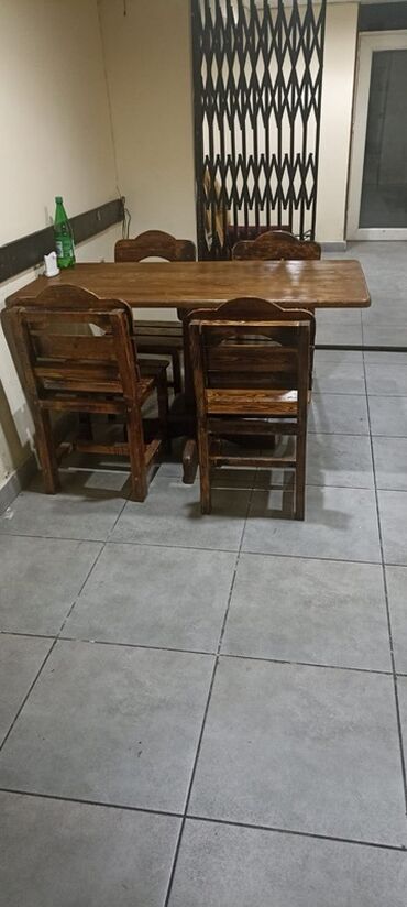 Masa və oturacaq dəstləri: Mətbəx üçün, Dördbucaq masa, 4 stul