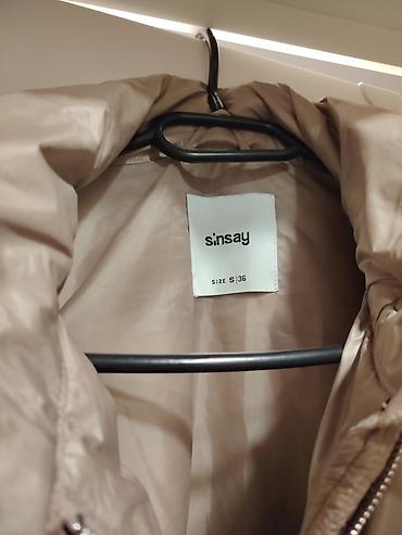 Zimske jakne: Ženska prošivena jakna – Sinsay - Model: kratka, puf jakna - Boja — 10