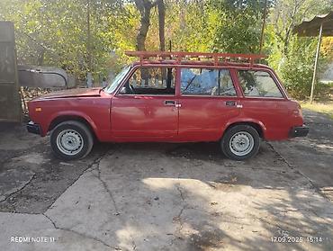 lada diskləri: VAZ 2104 universal, qırmızı rəng. - Kuzov: 5 qapı, universal — 3