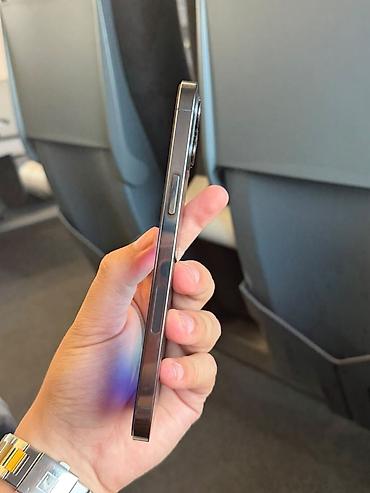 16 pro max gold: IPhone 12 Pro Max, 256 GB, Graphite, Face ID — 6