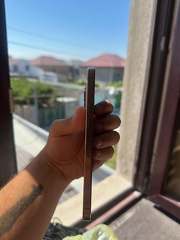 iphone 11 pro max irsad: IPhone 16 Pro Max, 256 GB, Qızılı, Face ID — 2