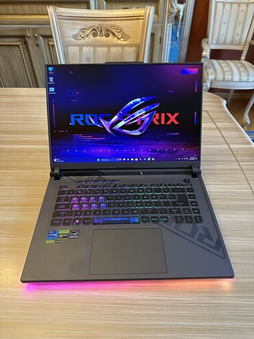 asus j103: Intel Core i7, 16 GB, 16 "