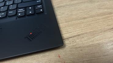 Ноутбуки Lenovo: Lenovo x1 Carbon 6th gen (core i7-8650u/16gb/256gb),14", тонкий — 11