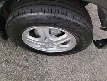 Mitsubishi: Mitsubishi Outlander: 0.2 l | 2005 il 2500 km Krossover — 2