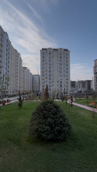 2х комнатная квартира продаётся: 3 комнаты, 94 м², Элитка, 12 этаж, ПСО (под самоотделку)