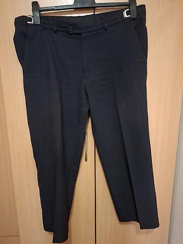 levis kais muski: Elegantne ženske pantalone u tamnoj teget/crnoj nijansi, klasičnog i — 2