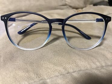 очки от телефона: Компьютерные очки отлично защищает глаза от спектра синих лучей