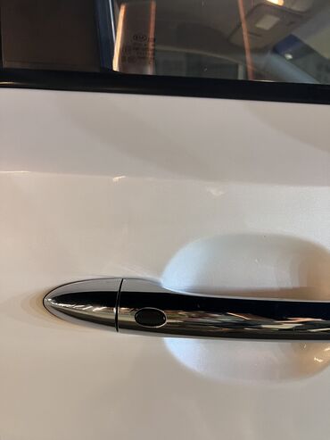 Kia: Kia Carnival: 2017 г., 2.2 л, Типтроник, Дизель, Минивэн at lalafo.kg — 10 Kia: Kia Carnival: 2017 г., 2.2 л, Типтроник, Дизель, Минивэн — 10