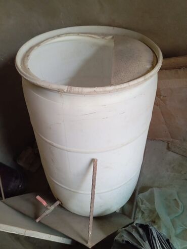 nerjavika çən: Bak, Plastik, 250 l l, İşlənmiş