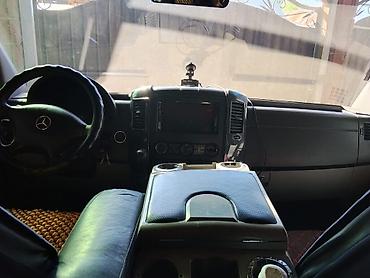 Продажа авто: Mercedes-Benz Спринтер: 2009 г., 2.2 л, Автомат, Дизель, Фургон — 5
