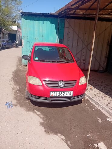 фолсфаген тоуран: Volkswagen Fox: 2006 г., 1.2 л, Механика, Бензин, Купе