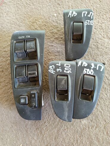 Двери и комплектующие: Дверь Передняя правая Toyota, Б/у, Оригинал — 18