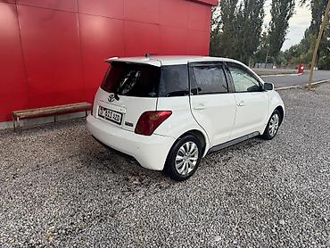 тойота приус с: Toyota Ist: 2003 г., 1.5 л, Автомат, Бензин, Хэтчбэк — 4