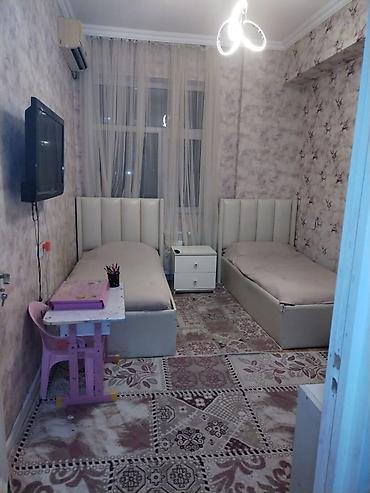ceyranbatanda ev satilir: 3 otaqlı, Yeni tikili, 68 kv. m — 2