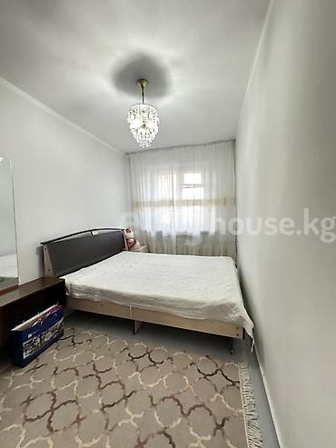 red centr: 3 комнаты, 58 м², Золотой квадрат 104 серия, 4 этаж — 2