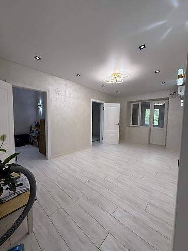 2 8: 2 комнаты, 44 м², Хрущевка, 2 этаж, Дизайнерский ремонт — 6