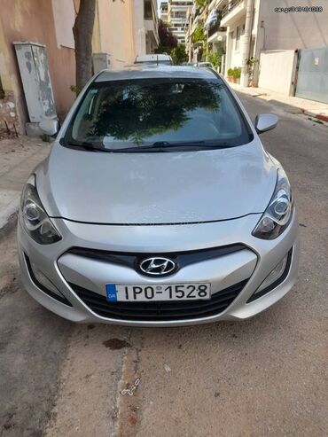 Οχήματα: Hyundai i30: 1.6 l. | 2016 έ. Χάτσμπακ