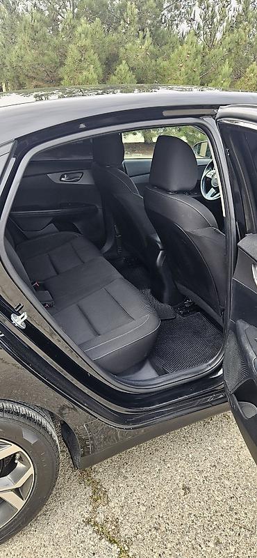 afdomobil: Kia Forte: 2 l | 2019 il Sedan — 10