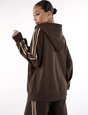 nike tech flecce: Продаю новый женский спортивный костюм 
Размер :44-46 Есть торг — 4