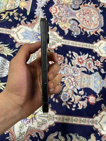 освещение на авто: IPhone 16 Pro, 128 ГБ, цвет чёрный Если реалный клиент торг будет! — 3